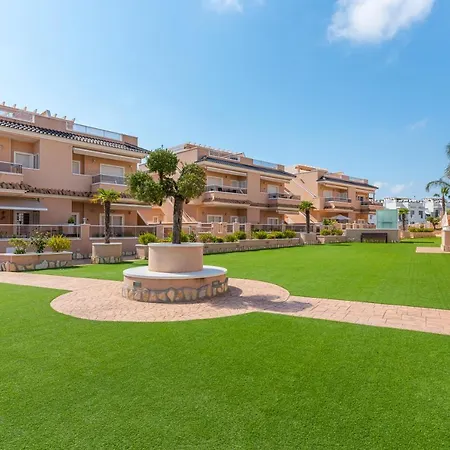 Fint Hus Newly Built House In Punta Prima/torrevieja Torrevieja